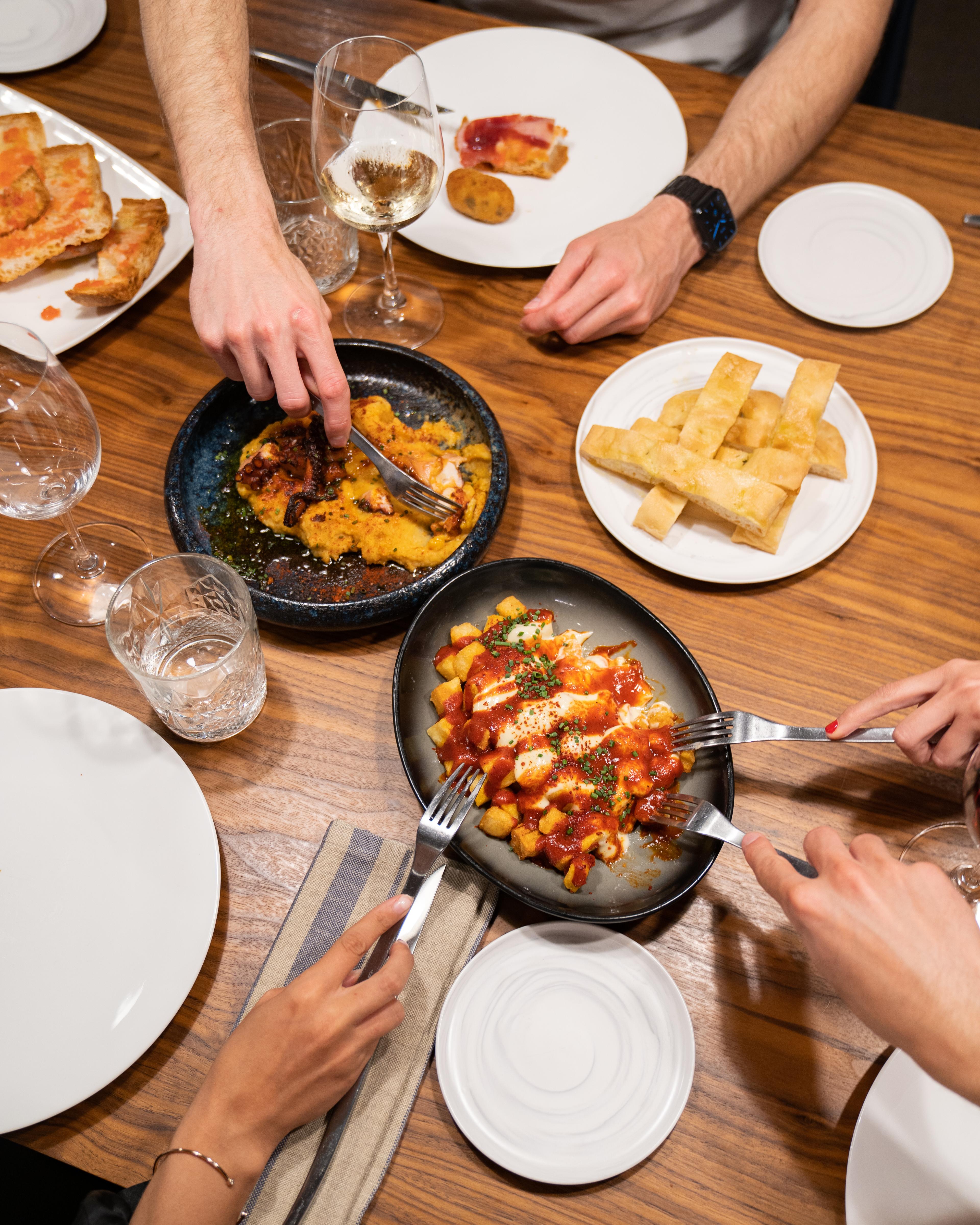 Visuals que aturen l'scroll